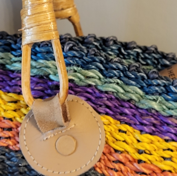 Design Etnika For East Java Xlarge Bright Colored Woven Straw Tote - Picture 4 of 10